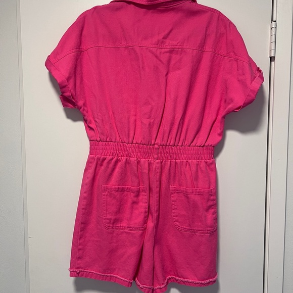 Pink Button-Up Romper - Picture 4 of 4